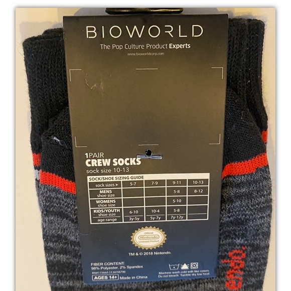 Nintendo Controller Crew Socks 1 Pair Men 8-12 Gray Black Red Gamer NES 8Bit NEW - Picture 4 of 12